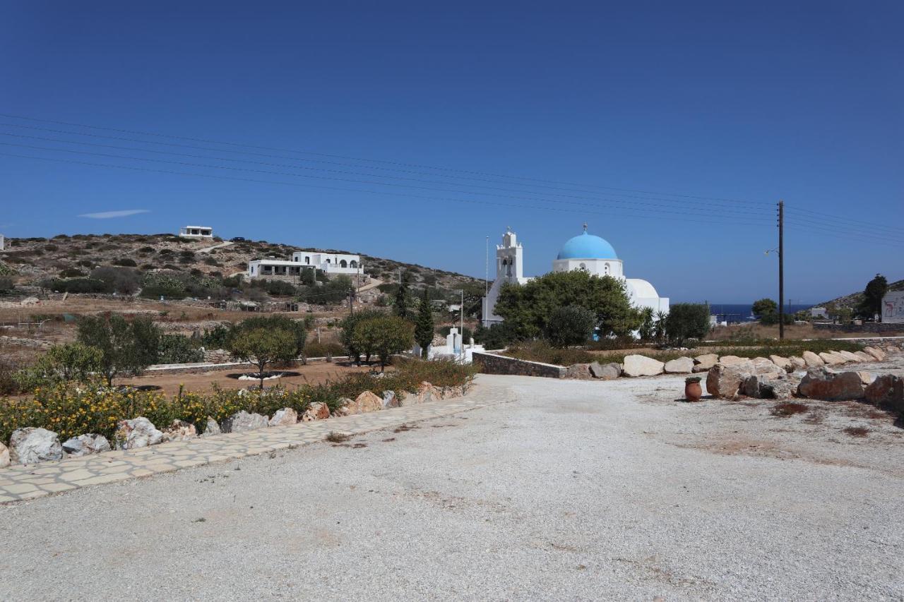 Agios Georgios  Taxiarchis Studios מראה חיצוני תמונה